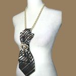 “Dainty Dapper”Elegant Striped necktie Necklace with heart brooch Black Photo 3