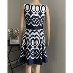The Limited  Womens Size 4 Blue Geometric Dress Knee Length Sleeveless Boat Neck Photo 2