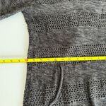 Roxy  Large Pullover Knitted Grey Hooded V-neck Long Sleeve  Pocket Sweater Photo 4