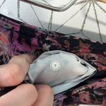 Lululemon  Base Pace High-Rise Tight 25"
Stencil Blossom Red Multi Photo 8