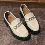 No Boundaries Y2K white chunky loafer with top chain Photo 4