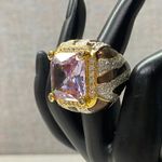 Mens Statement Ring Large Square Pink Gemstone Gold Tone Bold Fashion Ajustable Photo 2