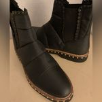 Free People women black Canvas Chelsea Atlas boots Size 9 Euro 40 Photo 0