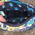 Vera Bradley  cross body Photo 3