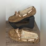 UGG  Dakota Sunshine Perf Ribbon Satin Laces Bow Leather Chestnut Slippers Sz 9 Photo 0