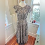 Betseys Boutique Shop Leopard Print Midi Dress Tiered Ruffle Short Sleeve L Tan Size L Photo 7