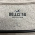 Hollister  Crewneck Sweater Photo 1