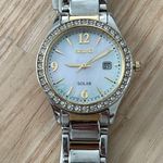 Seiko Solar Swarovski Crystals Ladies Watch Pearl Dial Two-Tone Bracelet Date Photo 2