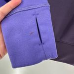 Nike Purple Colorblock Therma-Fit Raglan Sleeve Pullover Hoodie Size Medium FLAW Photo 6