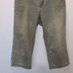 Baccini  faded green 12 petite capri jeans Photo 2