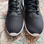 Nike  Women’s Roshe G Spikeless Golf Shoes Black White size‎ 9 Photo 3