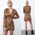 ZARA  Satin Effect Leopard Print Mini V-Neck Wrap Dress Long Sleeves Size M NEW Photo 1