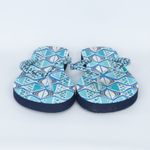 Vera Bradley Go Fish Blue Flip Flop Size 7-8 Photo 2