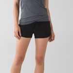 Lululemon  Hotty Hot Shorts 2.5” Inseam in Black size 10 Photo 1