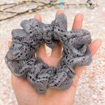 CHUBBY Scrunchies Gray Floral Lace Thick Scrunchie Hair Accessories Hair Tie Photo 3