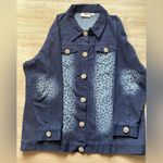 Quacker Factory  Denim Jacket 1X Blue Leopard Print Rhinestone Buttons Photo 7