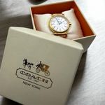 Coach Vintage Madison Authentic 2011 Gold Watch CA.72.3.34.0741 Photo 1