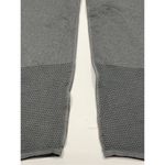 Fabletics 005  Capri legging gray size XL Photo 4