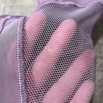 Lululemon women’s capris in EUC Photo 2