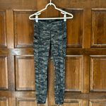 Lululemon Speed Up Mid Rise Legging Size 4 Camouflage Evergreen Camo Green Photo 1