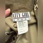 Vintage City Girl Sport faux suede animal print vest, size 8 Green Photo 3