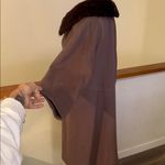 Vintage Brown Women's long Coat with Fur Collar Size undefined Photo 2