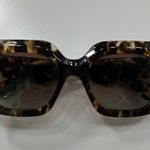 DIFF eyewear Giada Rectangle Espresso Tortoise Sunglasses Photo 3