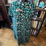 LuLaRoe Green & black triangle leggings soft high low dress Photo 1