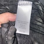 Avenue NWT  Smokey Gray Satiny Multicolor Sequins Embroidery Jazzy Cardigan 22/24 Photo 6