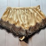 Boohoo Women’s Champagne Cami & Short Set Photo 3