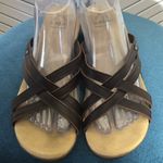 GH Bass & Co SunJuns Brown Leather Strappy Wedge Sandals 9W Size 9 Photo 3