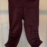 Lululemon  Ebb to Street Crop 21” plum Photo 0
