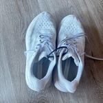 Hoka  Clifton 9 size 9 in white Photo 7