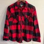 Natural Reflections  Women's Red & Black Buffalo Check Button Down Flannel Shirt Photo 0