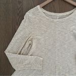 Old Navy Long Sleeve Extreme Crewneck Swing Tee in Cream Olive Stripe Size Small Photo 5