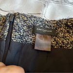Ann Taylor  Tweed Lined Skirt 6 Short Career Wear Navy Blue 
Excellent condition Photo 2