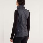 Lululemon  Daily Yoga Jacket Reversible Slub Denim Polar Haze / Black Size 10 EUC Photo 1