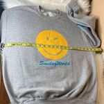Smiley World Gray Winky Face Pullover Sweatshirt Size Medium Photo 8