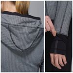 Lululemon Think Fast Hoodie Herringbone Size 6 Photo 3