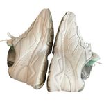 FILA Womens White Sneakers size 8 comfy classic casual EUC Photo 3