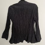 Chico's  Womens Size 1 Open Front Crinkle Top 50/50 Polyester Nylon Blend Black Photo 4