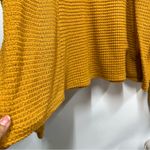 Fantastic Fawn Oversized Mustard Yellow Blouse size Medium long sleeve waffle knit Photo 2
