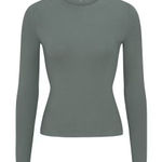 SKIMS NWOT  Fits Everybody Long Sleeve
T-Shirt w/ flaw MEDIUM Photo 0