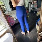 Lululemon Women’s 4 Sapphire Blue Original Align Cropped Pants Photo 2