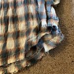 POL  small button down Photo 4