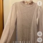 Van Heusen Sweater Photo 0