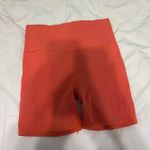 Vuori  Shorts Photo 0