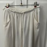 Emerald Club size medium white elastic waist pants Photo 1