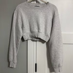 ZARA  Cropped Sweatshirt Photo 0