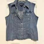 The Limited  Jeans Womens Jeans Vest Jeans Blue Size M Denim Snap Buttons Photo 0
